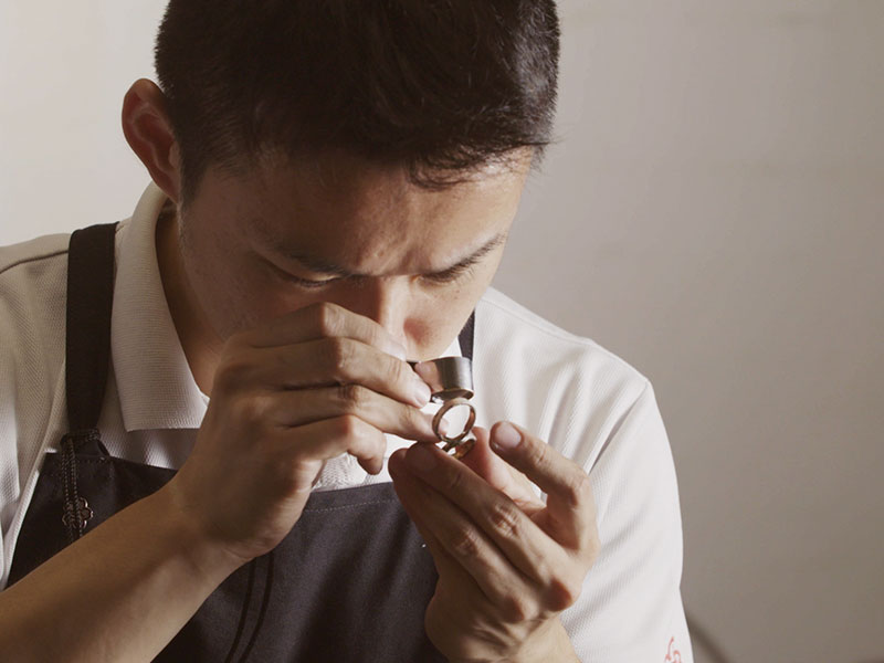 確かな技術・品質をつくる杢目金屋の職人